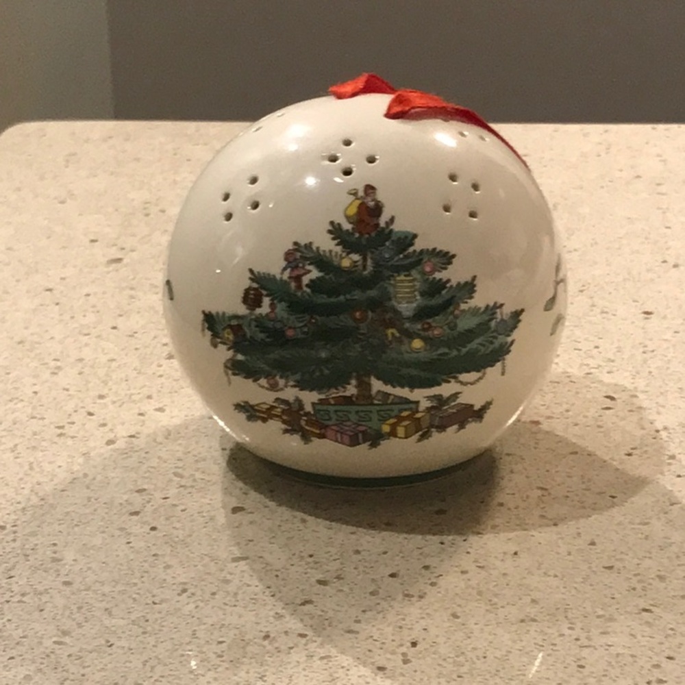 Vintage Spode  Christmas Sphere Porcelain Ornament